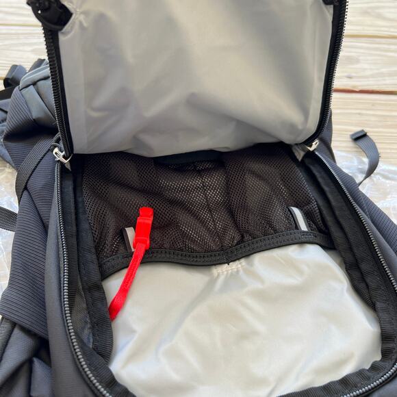 Osprey Raptor 14L Men's Mountain Biking Backpack with Hydraulics Reservoir NWT - Picture 5 of 11